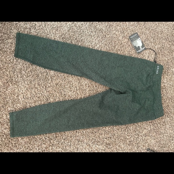 Good Hyouman Rise & Grind Leggings - Picture 4 of 5